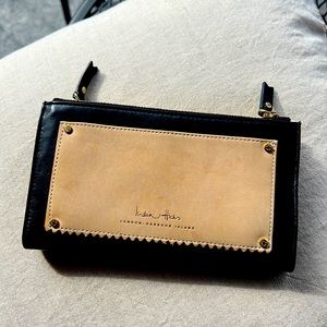 India Hicks Wallet